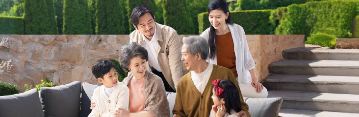 家族傳承與三代同堂情境圖片